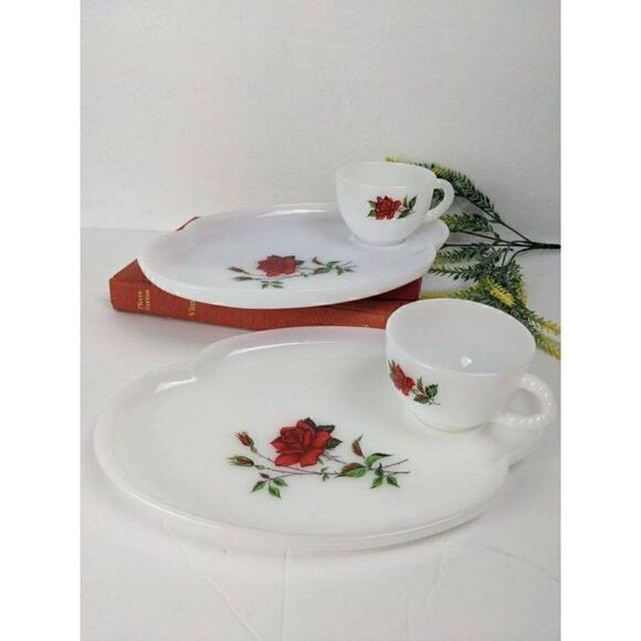 Vintage Federal Glass Snack plate Rosecrest, Red rose - Picture 4 of 8